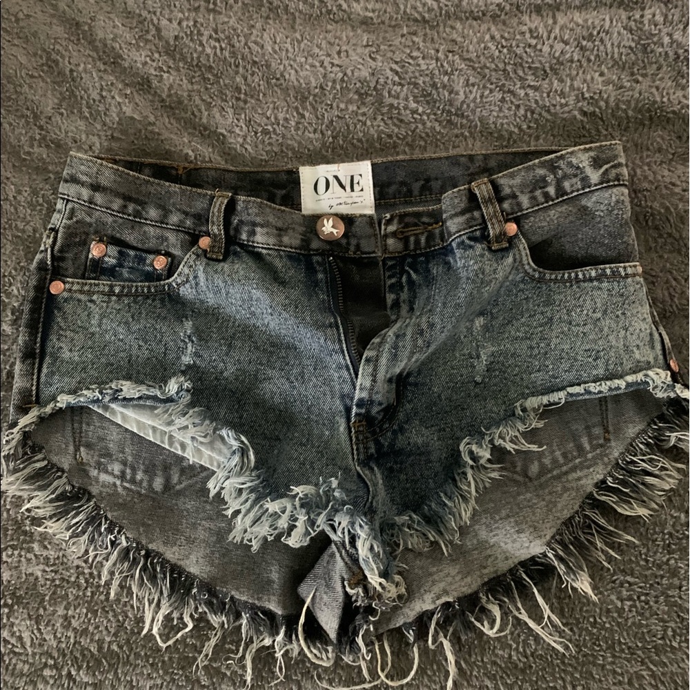 One Teaspoon shorts - Picture 1 of 3